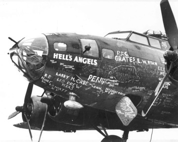 Hells Angels Boeing B-17F-BO I World War